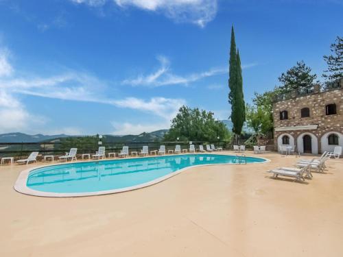 Majestic villa in Fermignano with private pool