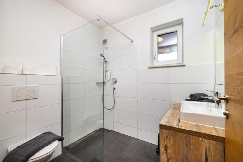 Koupelna v ubytování Landhaus Rustika