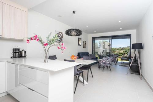 Selecta Estepona Golf Retreat