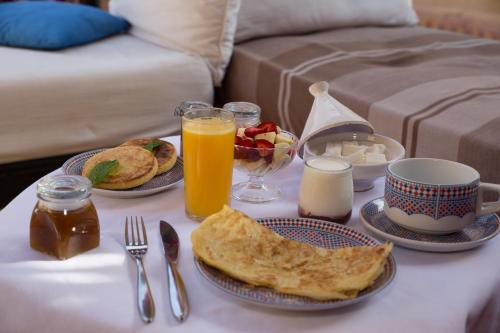 Mat i riaden eller i närheten