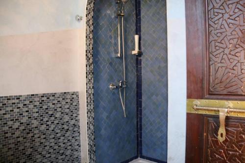 ภาพในคลังภาพของ Suite Essaouira, Riad 8 au village naturiste Couple only ในกัปดากด์