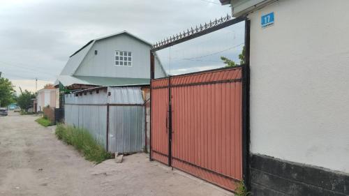 Ảnh trong thư viện ảnh của Nomadstan CAPSULE Hostel ở Karakol