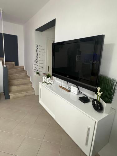 Relax House 2