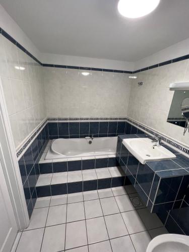 Cadmore Lodge Bed & Breakfast – Photos 4