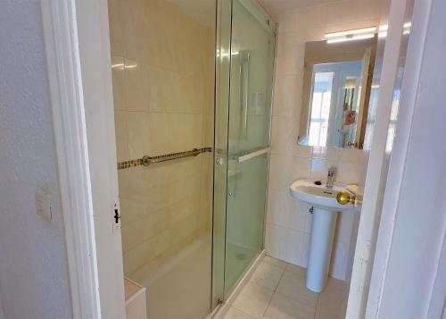 Skol 705. Two Bedrooms Duplex Apartment with Amazing Sea Views