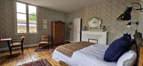 Ένα ή περισσότερα κρεβάτια σε δωμάτιο στο Villa Mitsou
