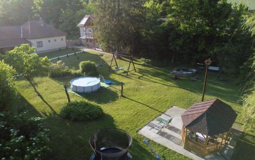 Zahrada ubytování Fónagy Apartmanok