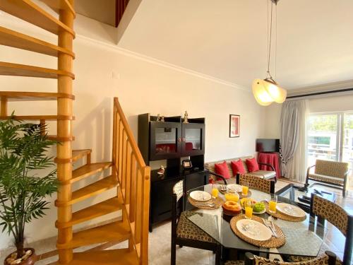 Vilamoura Typical 2 With Pool by Homing