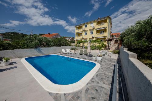 Bassenget på eller i nærheten av Casa Surya - Apartments with sea view and swimming pool