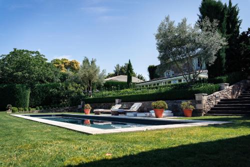 Πισίνα στο ή κοντά στο Villa Los Magnolios