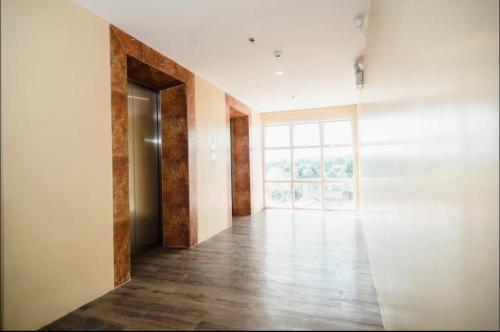 Gambar di galeri bagi La Reina Suite Tuscania Towers di Cagayan de Oro