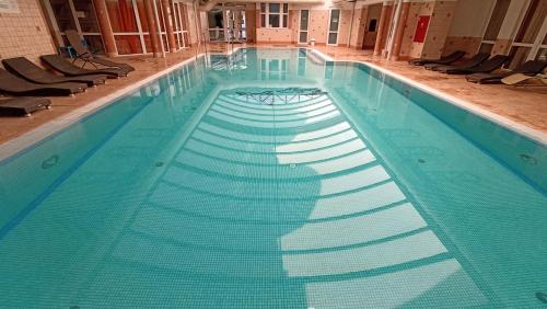Kolam renang di atau dekat dengan DAZ Dunai Apartman Zalakros