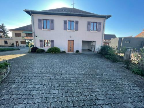 Photo de la galerie de l'établissement Charmant appartement 2 pièces, à Ostheim