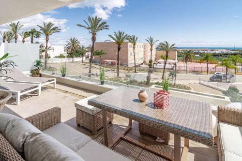 Perfect 3 bed Apt in Le Mirage with Seaview RDR313