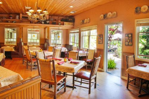 Gallery image of Cambria Pines Lodge in Cambria