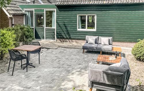 Amazing Apartment In Schoonloo With Wifi And 1 Bedrooms