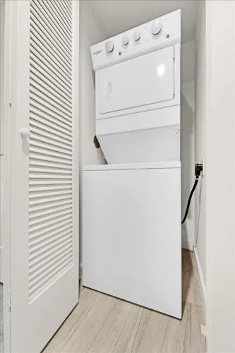 Devereaux Miami Luxury One-Bedroom and Studios photo 4