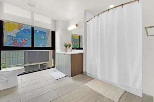 Devereaux Miami Luxury One-Bedroom and Studios photo 6
