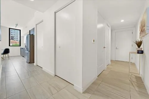 Devereaux Miami Luxury One-Bedroom and Studios photo 7
