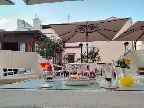 Ποτά στο Hotel Trinacria