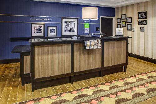 Galería fotográfica de Hampton Inn Thomson en Thomson