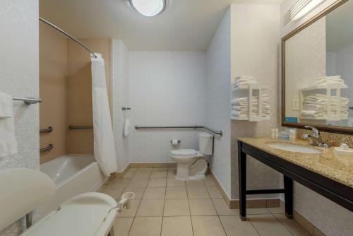 Koupelna v ubytování Hampton Inn Alamosa