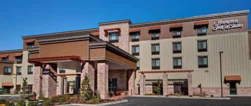 Hampton Inn & Suites Astoria – Photos 3