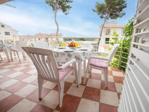 Gambar di galeri bagi BENCUN apartmani di Makarska