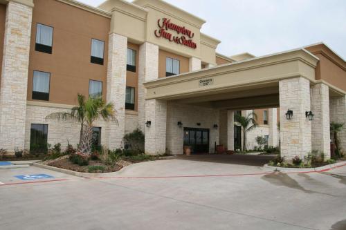 Hampton Inn & Suites Buffalo – Photos 5