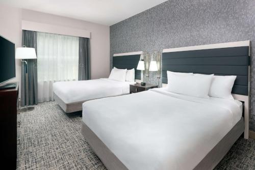 Katil atau katil-katil dalam bilik di Homewood Suites by Hilton Boston/Canton, MA