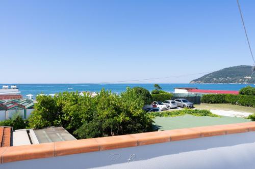Gallery image of Casa vacanze Vistamare in Marinella di Sarzana