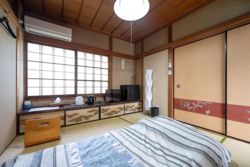 A television and/or entertainment centre at Chizu - Vacation STAY 83922v