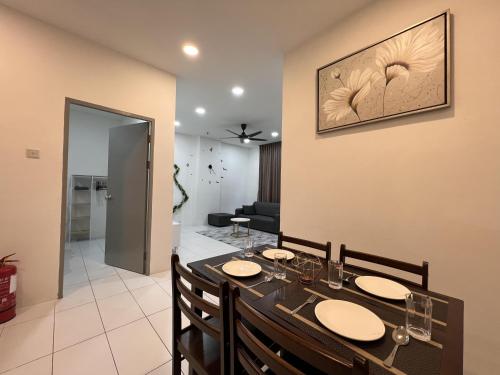 Afbeelding uit fotogalerij van Kuching Apartment TT3 SOHO Tabuan Tranquility C6-12 in Kuching