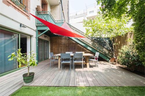 Apt T5 rénové avec bureau jardin et parking en centre ville photo 45