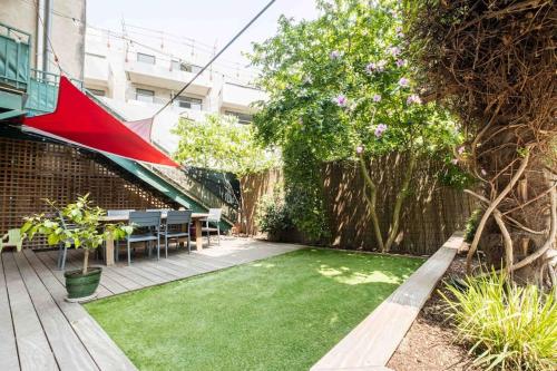 Apt T5 rénové avec bureau jardin et parking en centre ville photo 44