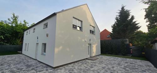 Vécsey House Zamárdi