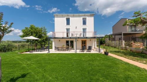 Villa Saini with Sea View – Photos 3