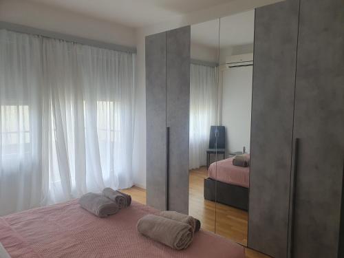 Postel nebo postele na pokoji v ubytování Lugano-Dino Panoramic Flat 5guests