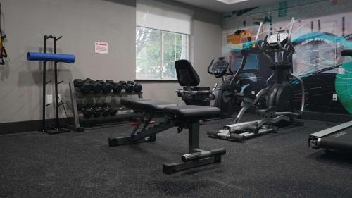 a gym with exercise equipment in a room at Best Western Lubbock West Inn & Suites in Lubbock