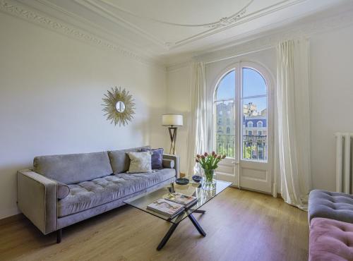Posedenie v ubytovaní SibsBcn-Paseo de Gracia Luxury Exclusive Gaudí