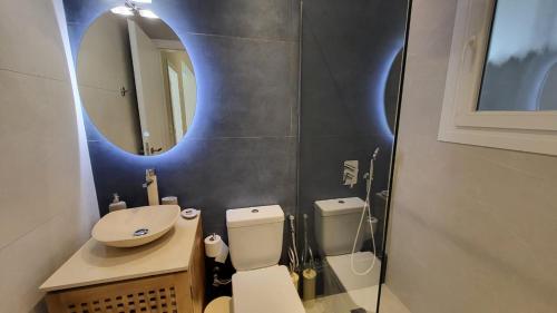 Urban Elegance Retreat In Palaio Faliro