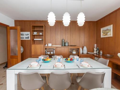 Apartment Cala d'Or by Interhome