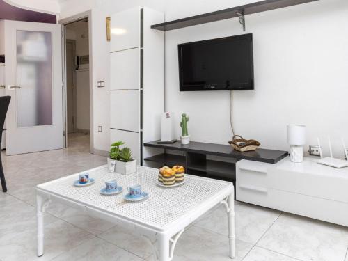 Apartment Jardines Family 205 by Interhome