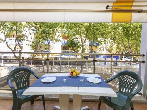Apartment Michelangelo-3 by Interhome