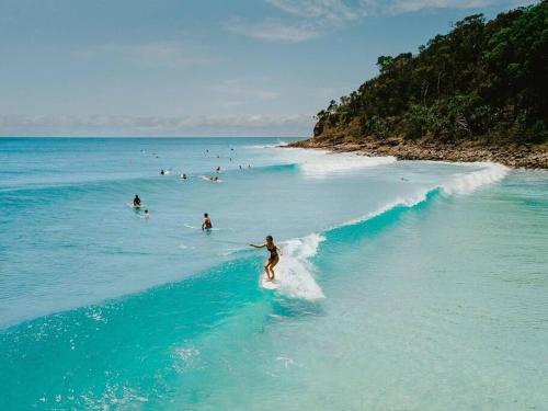 Noosa Beachside Apartment – Photos 2