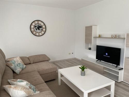 Μια τηλεόραση ή/και κέντρο ψυχαγωγίας στο A Xaneiriña