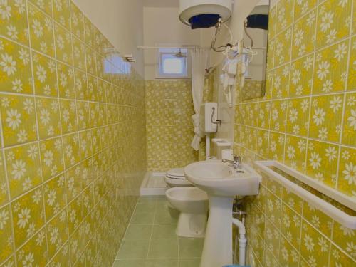 Ένα μπάνιο στο Guest House Service Modugno - ZONA INDUSTRIALE