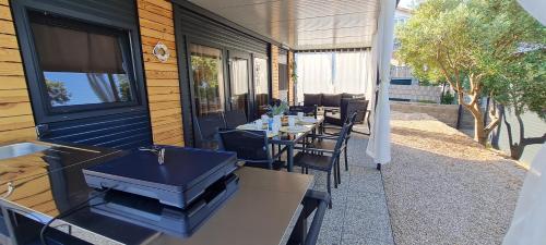 INNOVA TravelVir MobHome Olive Shade