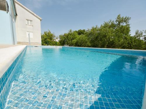 Πισίνα στο ή κοντά στο Holiday Home Elena by Interhome