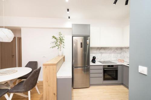 Imagine din galeria proprietății TwoBedroom lux apartment +garage în Budva